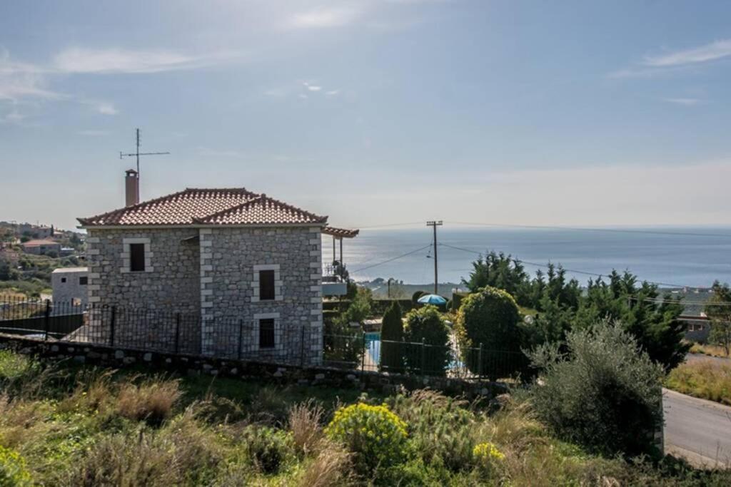 Kelly'S Villa In Stoupa Neokhorion  Buitenkant foto