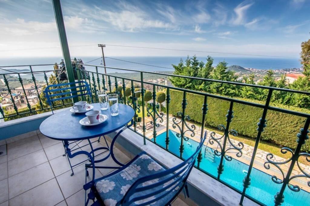 Kelly'S Villa In Stoupa Neokhorion  Buitenkant foto