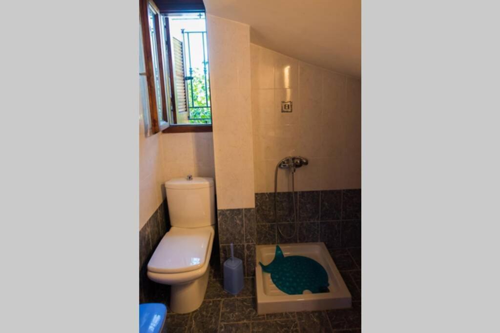 Kelly'S Villa In Stoupa Neokhorion  Buitenkant foto