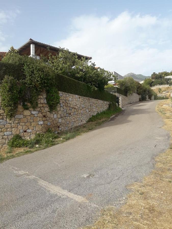 Kelly'S Villa In Stoupa Neokhorion  Buitenkant foto